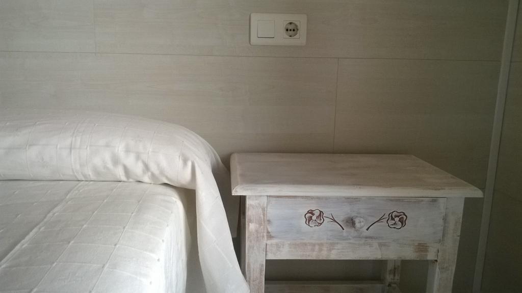 Hostal Paris Ciutadella Ciutadella  Eksteriør bilde