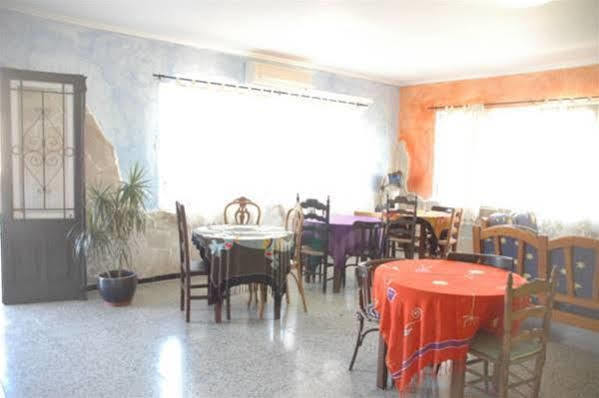 Hostal Paris Ciutadella Ciutadella  Eksteriør bilde